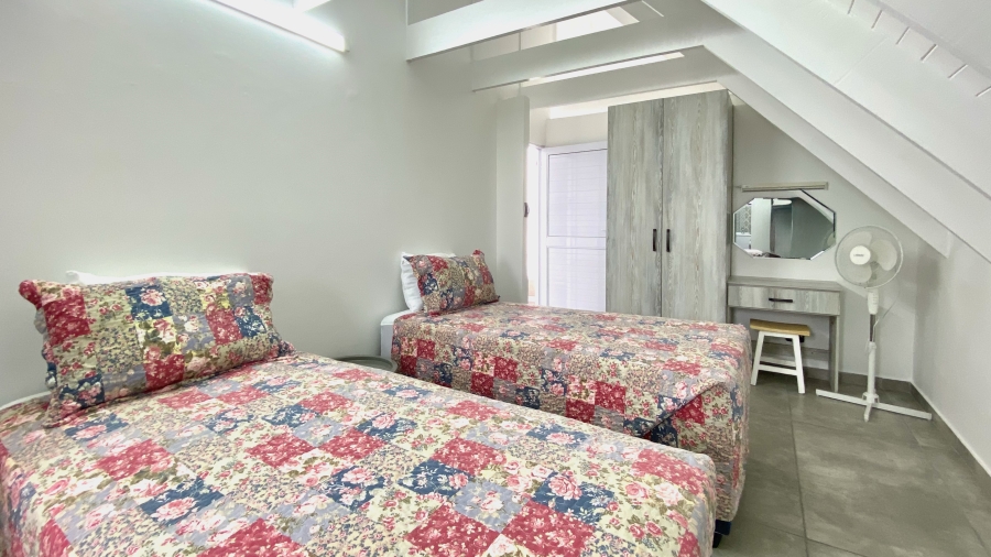 4 Bedroom Property for Sale in Dwarskersbos Western Cape